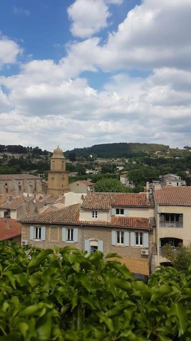 Au Coeur De Saint Chamas Saint-Chamas Exterior foto